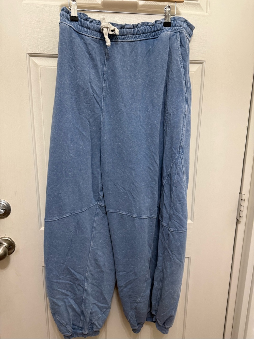 Women’s Relaxed Jogger Pants in Light Blue